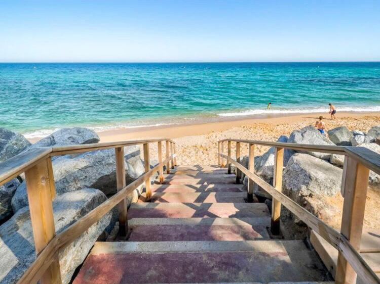 Sant Mateu 30 Min To Barcelona Next Beach Vilassar De Mar Exterior photo